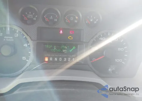 2010 Ford F-250 Xl z USA, uszkodzony, nr VIN 1FTSF2BRXAEB29138